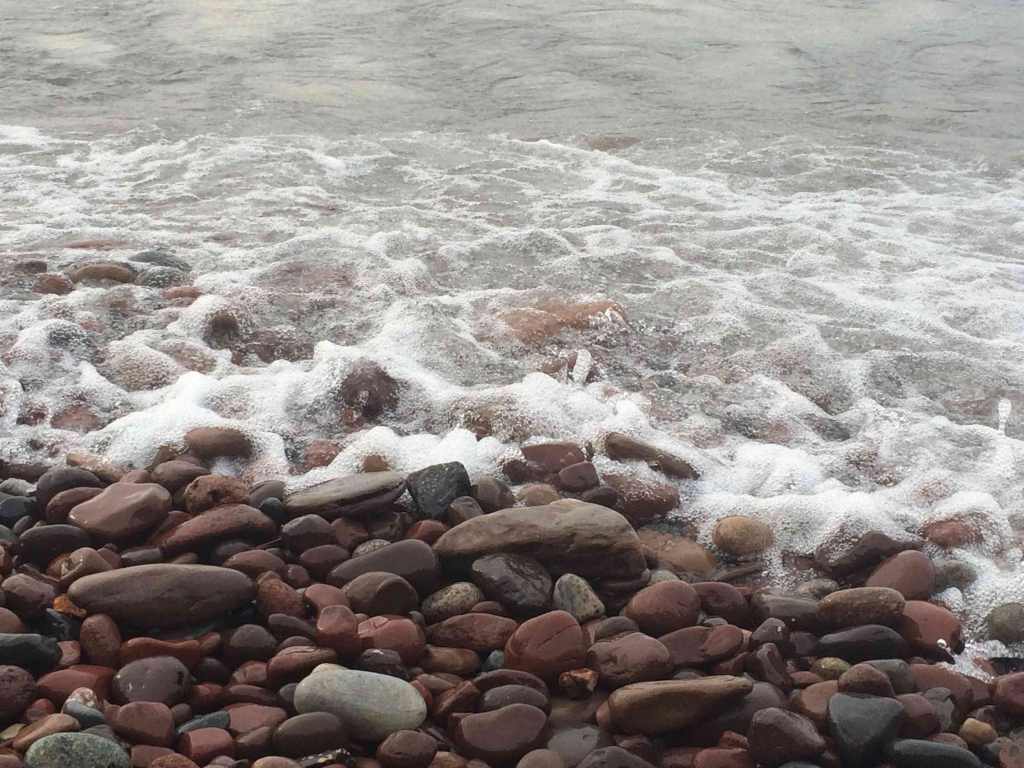 water bubbles over rocks